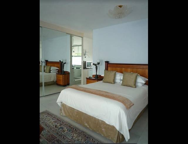 16 BEDROOM HOUSE FOR SALE IN NIEUW MUCKLENEUK